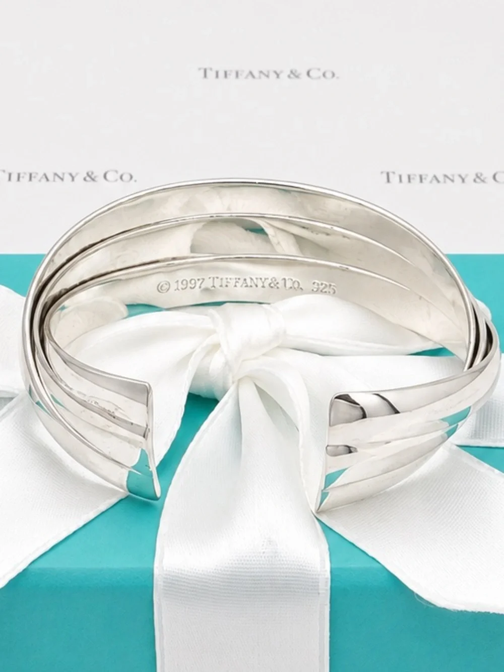Tiffany & Co. Triple Interlocking Bangle Cuff Bracelet Sterling Silver Gift Box